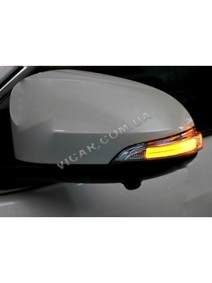 Повторители поворотов led в боковые зеркала Toyota Camry 50